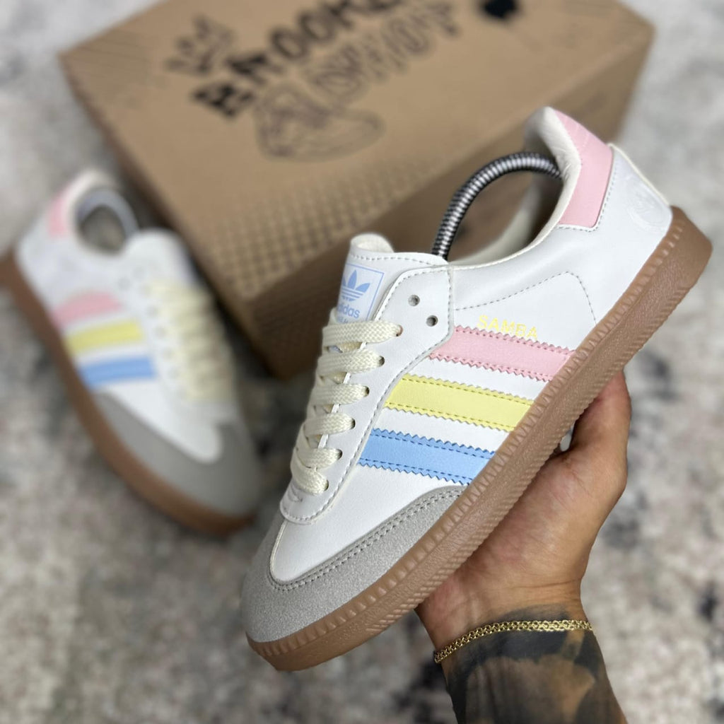 Tenis Adidas Samba Femenino - Clásico con Suela de Goma y Diseño Icónico