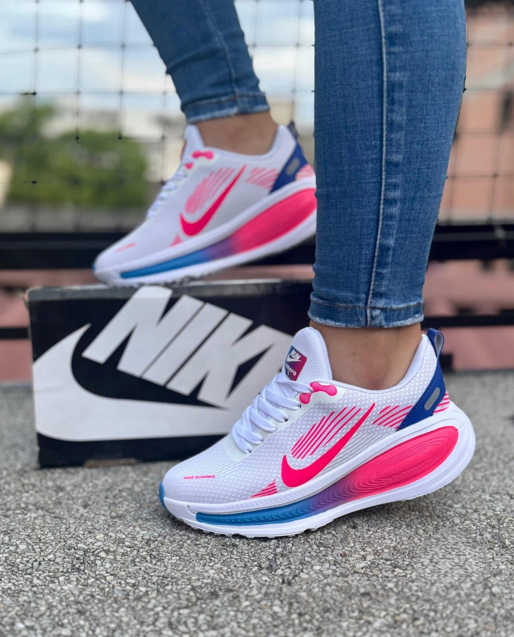 Tenis Nike Zoom Vomero Plus Dama