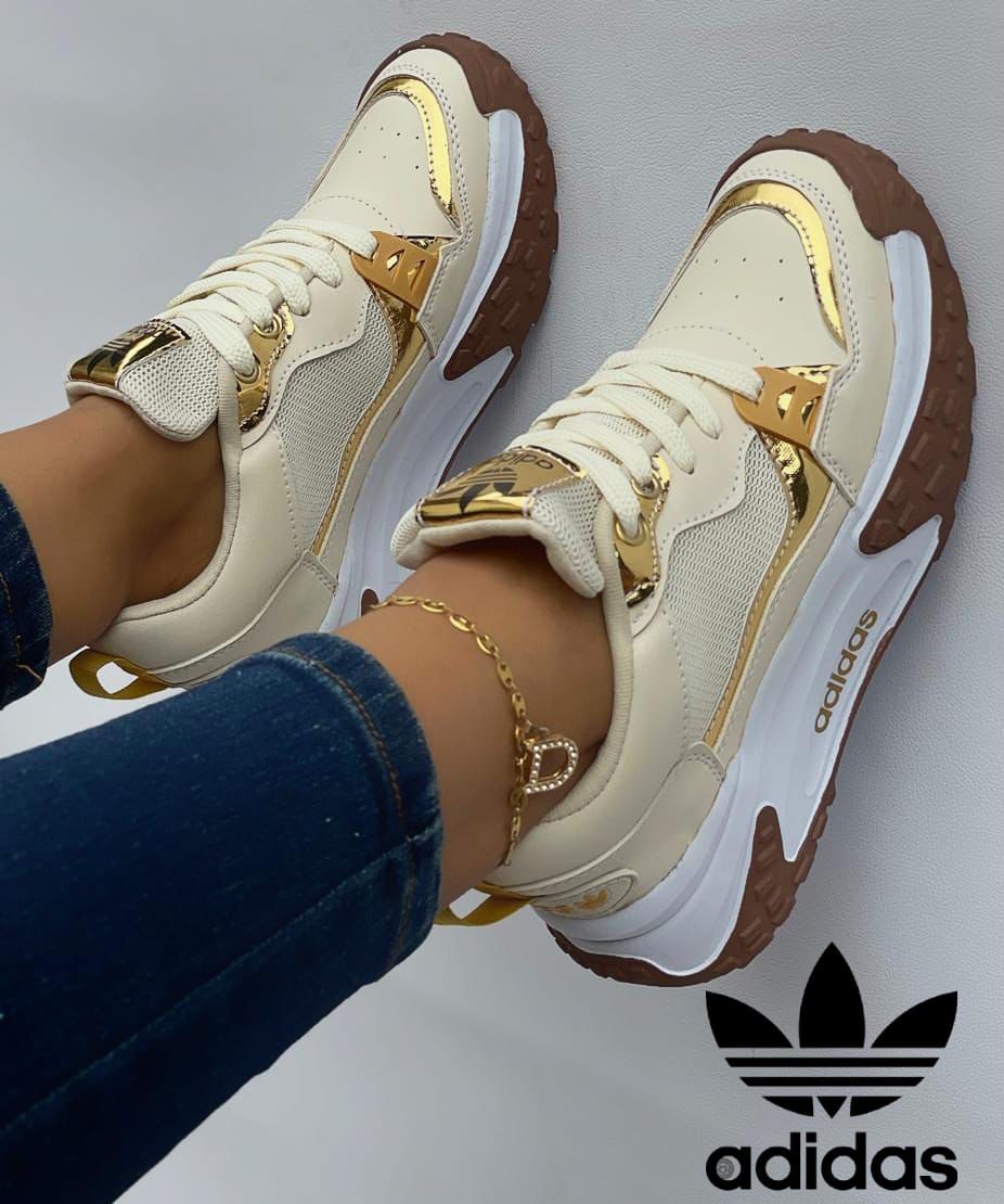 Tenis Adidas Diamond Femenino - Casual con Detalles de Charol y Suela Liviana